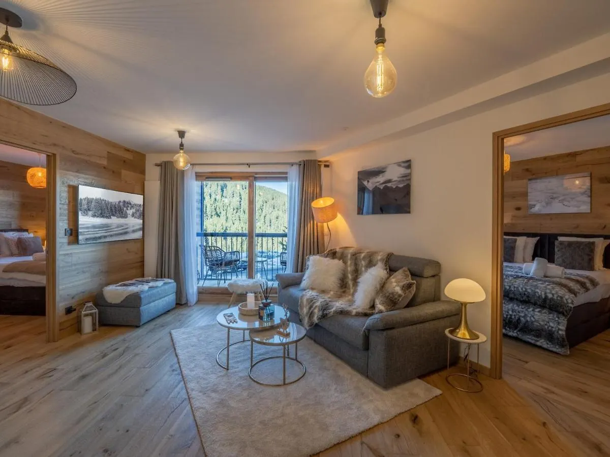 Appartement Haut Standing Pres Des Pistes Avec Parking, Wifi - Fr-1-563-128 Courchevel